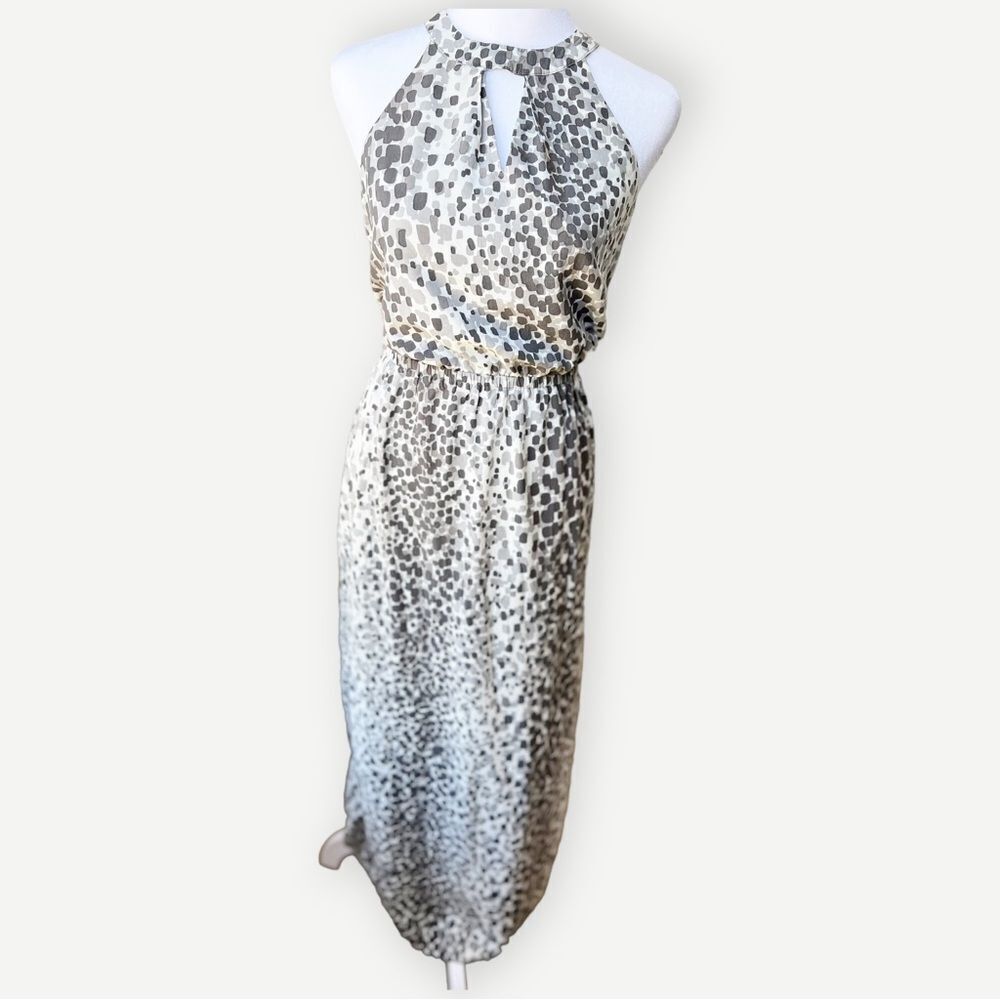 Banana Republic Factory Halter Neck Lightweight A-Line Tie Back Maxi Dress. 0.